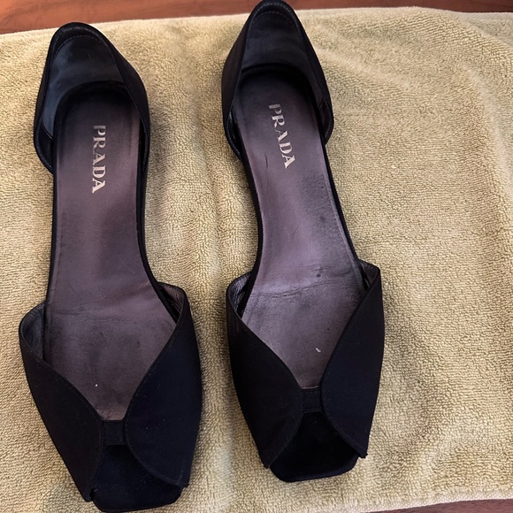 Black silk Prada flats - Picture 2 of 3